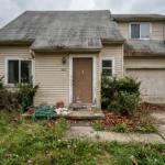 Before the Makeover: The Dated 90s Builder Grade Home